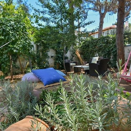 Готель Mavi Pension Айвалик Екстер'єр фото